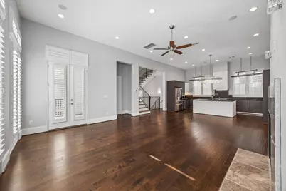 11104 Savannah Woods Lane, Houston, TX 77043 - Photo 8