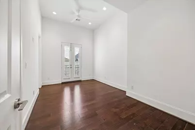 11104 Savannah Woods Lane, Houston, TX 77043 - Photo 24