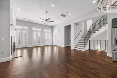 11104 Savannah Woods Lane, Houston, TX 77043 - Photo 8