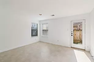 2666 Skyview Knoll Ct, Houston, TX 77047 - Photo 12