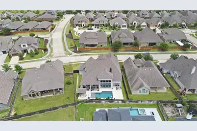 11219 Hillside Knoll Lane, Cypress, TX 77433 - Photo 36