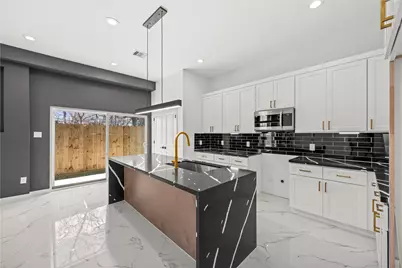 5110 Westover  Unit B Street #B, Houston, TX 77033 - Photo 6