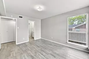 4023 Briarglen Dr, Dickinson, TX 77539 - Photo 8