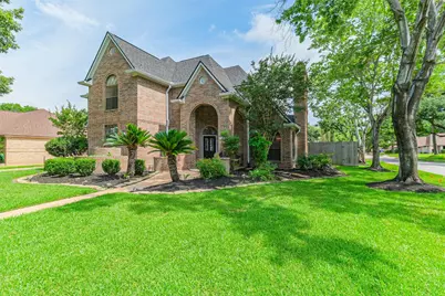 10402 Hondo Hill Road, Houston, TX 77064 - Photo 2