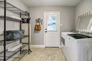 10903 Hillcroft St, Houston, TX 77096 - Photo 28