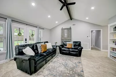 10903 Hillcroft Street, Houston, TX 77096 - Photo 12