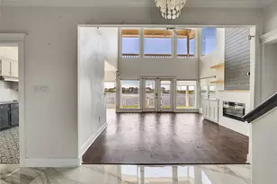 10509 Schaper Rd, Galveston, TX 77554 - Photo 6