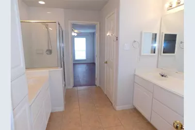 2710 Grants Lake Blvd Lake #F4, Sugar Land, TX 77479 - Photo 24