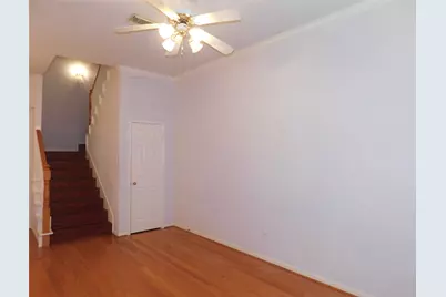 2710 Grants Lake Blvd Lake #F4, Sugar Land, TX 77479 - Photo 8