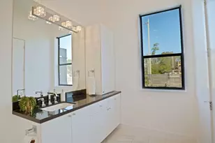 3308 N MacGregor Way, Houston, TX 77004 - Photo 12