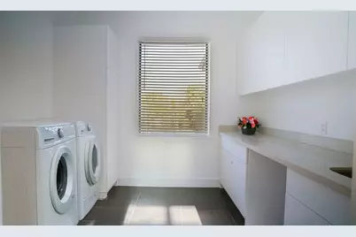 3308 N Macgregor Way, Houston, TX 77004 - Photo 40