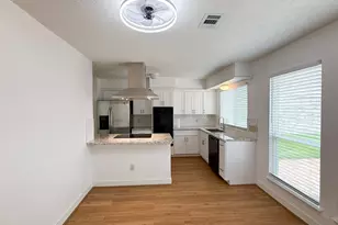 12463 Windy Wisp Ln, Houston, TX 77071 - Photo 4