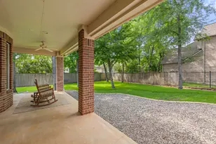 95 W Hullwood Cir, The Woodlands, TX 77389 - Photo 48