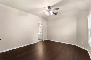 95 W Hullwood Cir, The Woodlands, TX 77389 - Photo 44