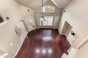 95 W Hullwood Cir, The Woodlands, TX 77389 - Photo 36