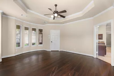 95 W Hullwood Circle, The Woodlands, TX 77389 - Photo 24