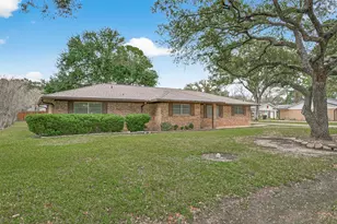 9525 Gene St, Needville, TX 77461 - Photo 6
