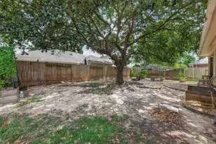 8910 Aberdeen Park Dr, Houston, TX 77095 - Photo 38
