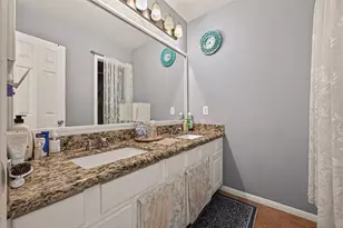 8910 Aberdeen Park Dr, Houston, TX 77095 - Photo 32