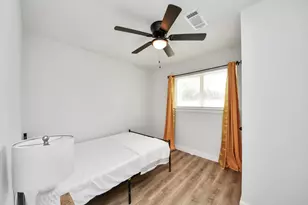 5115 Clay St, Houston, TX 77023 - Photo 32