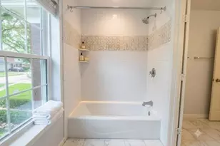 4423 Knightsbridge Blvd, Sugar Land, TX 77479 - Photo 28