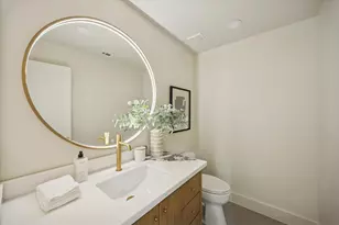 3210 Freshmeadows Dr, Houston, TX 77063 - Photo 20