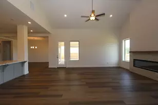 15944 Iris Mdw Dr, Conroe, TX 77302 - Photo 6
