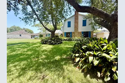 2316 Acacia Street, League City, TX 77573 - Photo 2