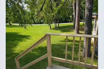 120 Acorn, Livingston, TX 77351 - Photo 2