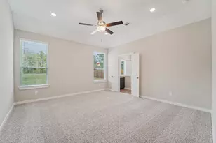 13613 Armstrong St, Conroe, TX 77303 - Photo 16