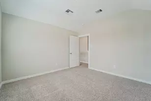 13613 Armstrong St, Conroe, TX 77303 - Photo 28