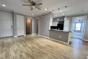 7575 Kirby Dr, Houston, TX 77030 - Photo 4