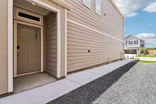 2169 Boardwalk Ln, Kemah, TX 77565 - Photo 2