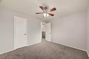 10902 Clear Villa Ln, Houston, TX 77034 - Photo 18