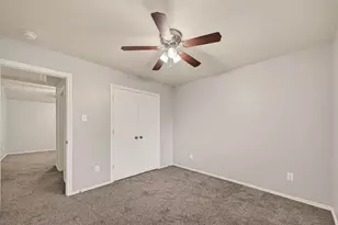 10902 Clear Villa Ln, Houston, TX 77034 - Photo 24