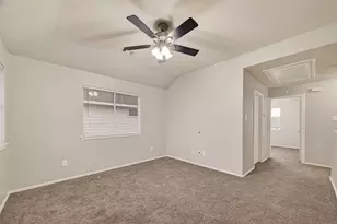 10902 Clear Villa Ln, Houston, TX 77034 - Photo 28