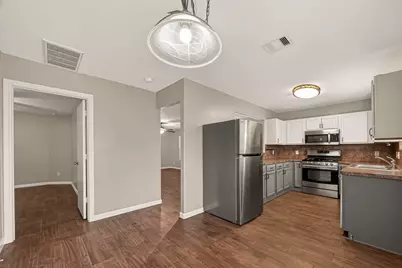 10902 Clear Villa Lane, Houston, TX 77034 - Photo 8