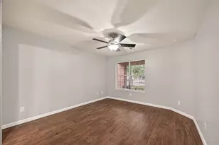 10902 Clear Villa Ln, Houston, TX 77034 - Photo 30