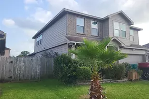 321 Turquoise Trade Dr Dr N, La Marque, TX 77568 - Photo 4