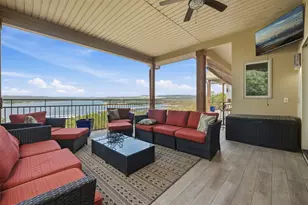 6103 Lakeshore Dr, Leander, TX 78645 - Photo 30