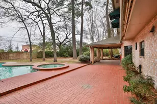 15235 Rainhollow Dr, Houston, TX 77070 - Photo 32