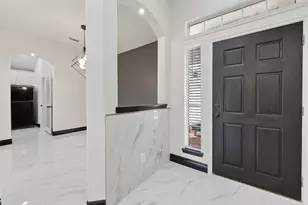 10703 White Bridge Ln, Sugar Land, TX 77498 - Photo 14