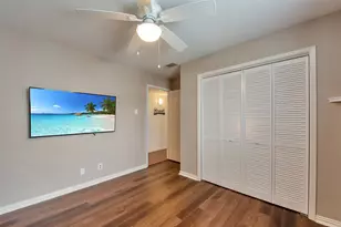 1302 Tiki Dr, Tiki Island, TX 77554 - Photo 20