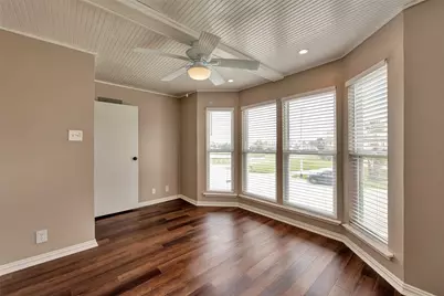 1302 Tiki Drive, Tiki Island, TX 77554 - Photo 18