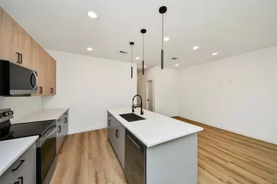 5201 Fairchild Street #B, Houston, TX 77028 - Photo 8