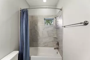 5469 Larkin Street St, Houston, TX 77007 - Photo 14