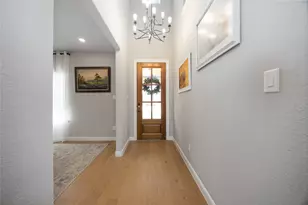 17728 Lake Cove Ct, Conroe, TX 77316 - Photo 6