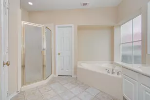 12011 Snowbird Ct, Stafford, TX 77477 - Photo 18