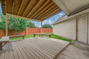 12011 Snowbird Ct, Stafford, TX 77477 - Photo 36