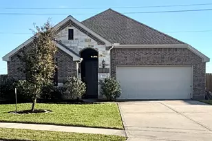 3334 Tug Wy, Baytown, TX 77523 - Photo 1